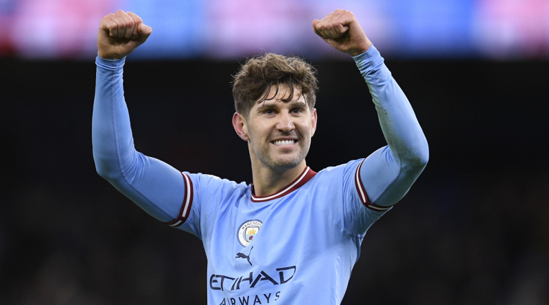 Tại sao Pep lại phải sử dụng John Stones ở vị trí tiền vệ số 8 của Inter Milan thay vì số 6? 